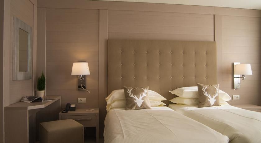 Hotel Miramonti Мадонна-ди-Кампильо Экстерьер фото